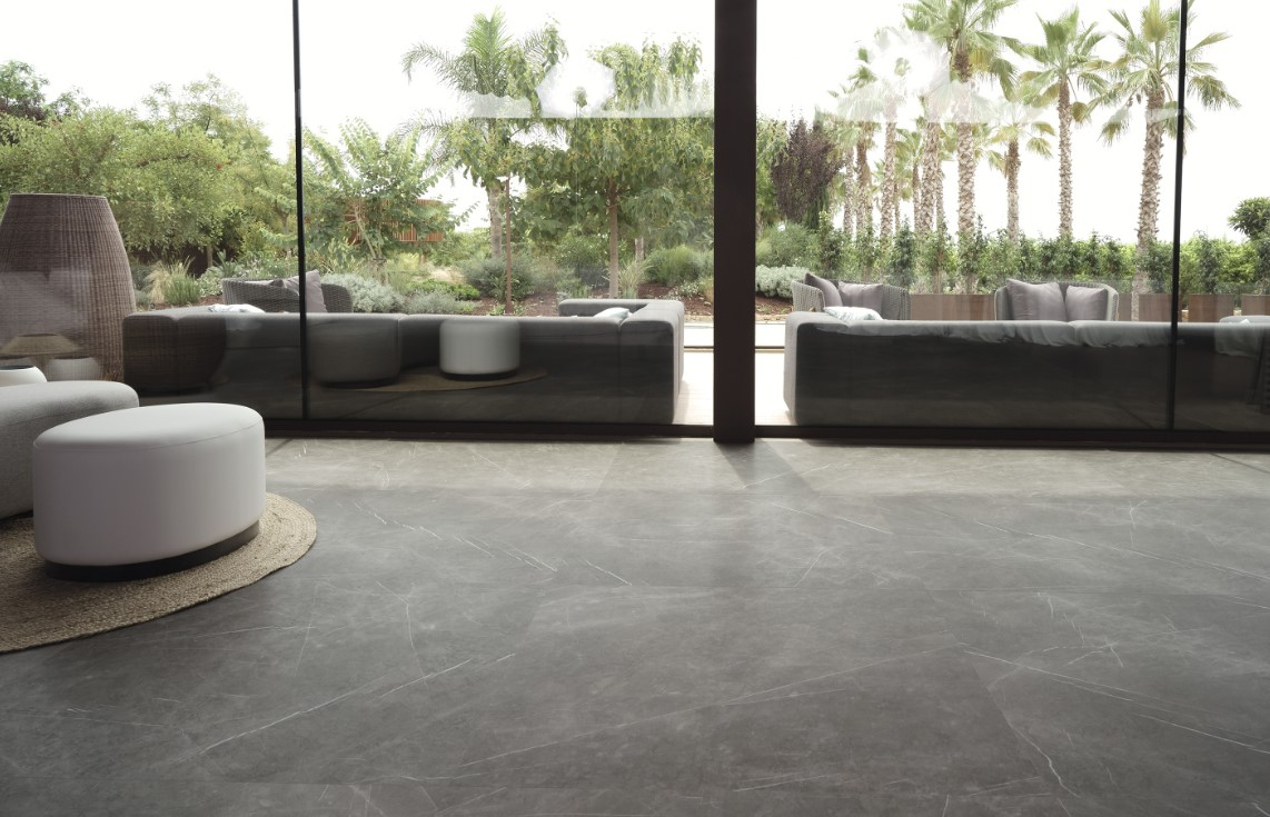 AZUVI ARAN DARK GREY MAT 120x120