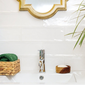 CIFRE BULEVAR WHITE BRILLO 10x30,5 cm